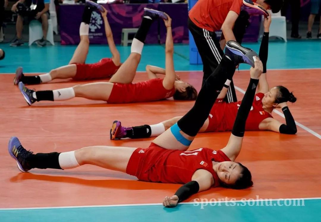 膝关节有时感觉很脆弱怎么回事,为什么膝关节容易受伤