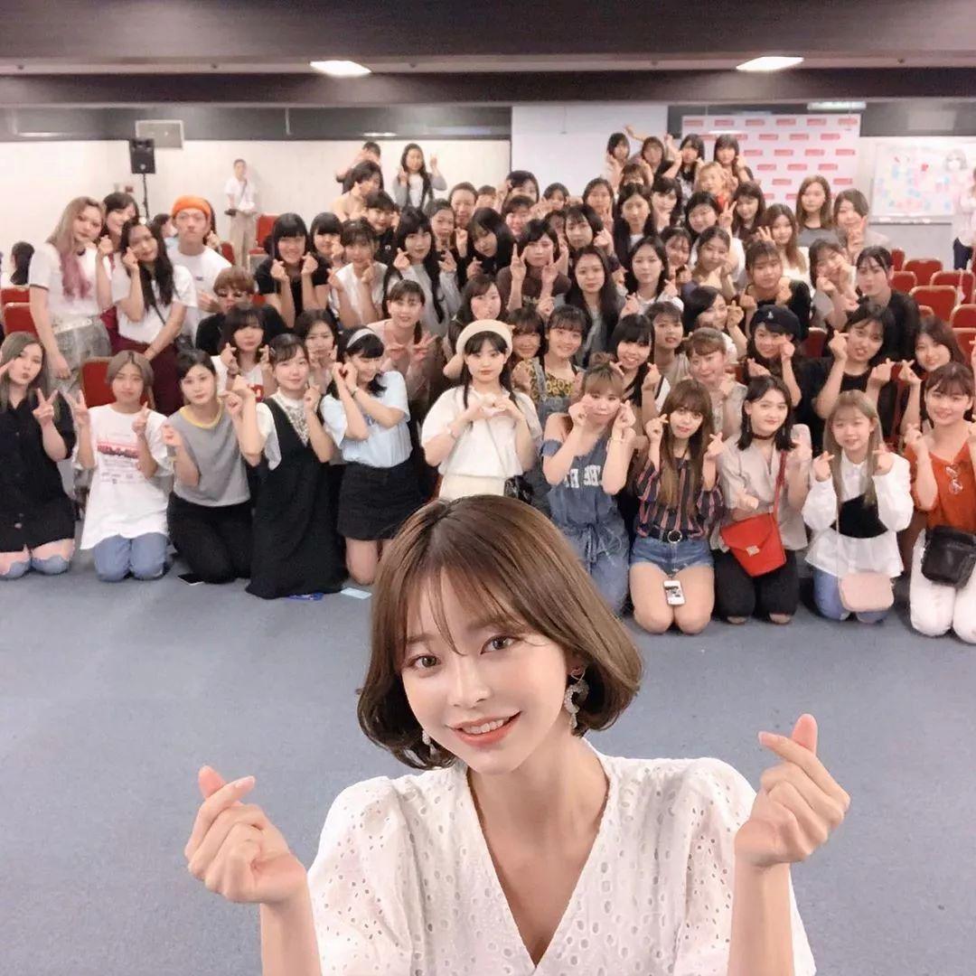 姜泰莉运动款,姜泰莉鞋子