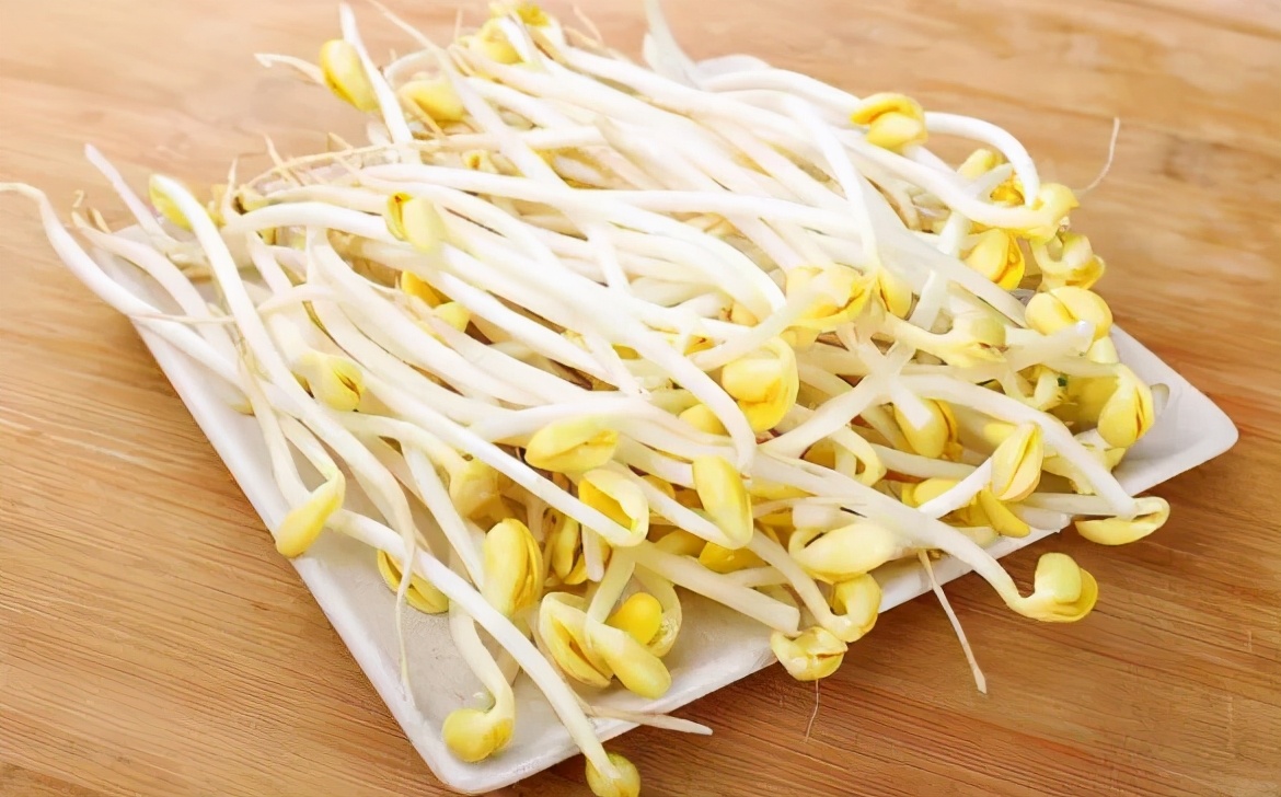 痛风尿酸高最怕三种蔬菜,痛风吃什么水果蔬菜好降尿酸快呢