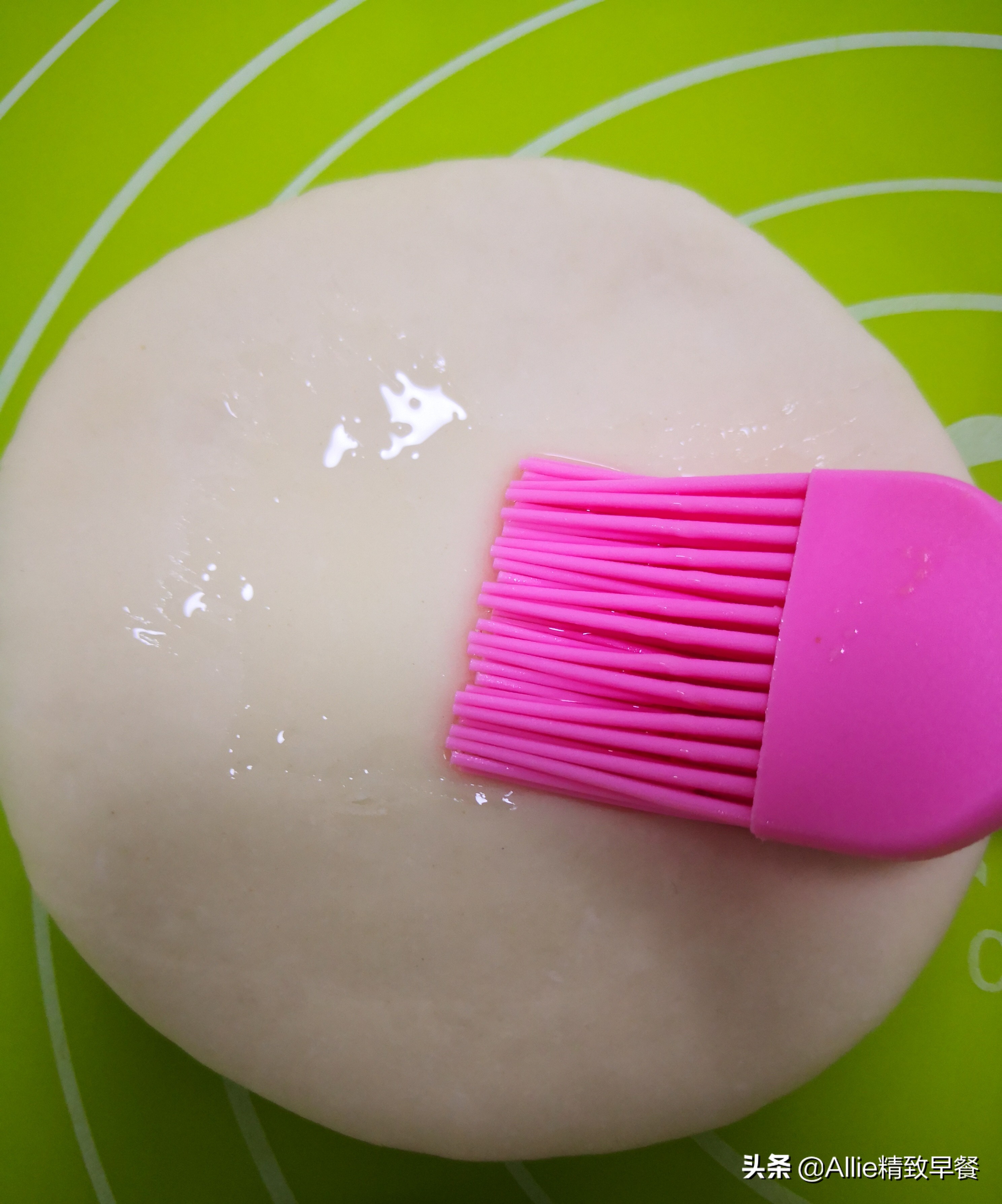 正宗牛肉拉面的做法全过程,牛肉拉面的面怎么制作