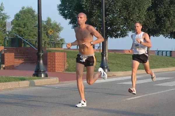 那些坚持跑步和读书的人,坚持跑步5年降血压