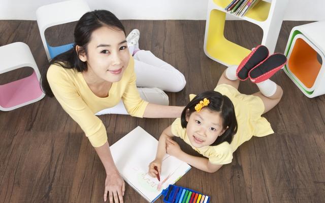 小学生怎么让孩子主动学习自律,佛系家长如何培养自律的孩子