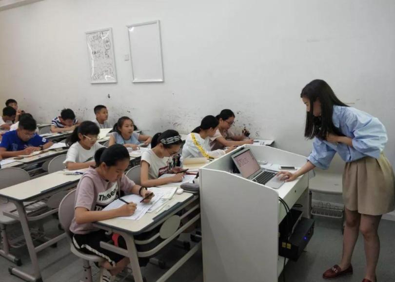 被小学生改编的古诗终极版,小学生改编古诗游子吟