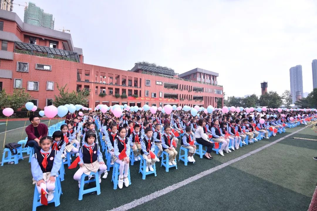 四川交响乐团附属小学在成华排名,成华区交响乐团附属小学算几梯队
