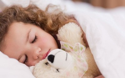 肩膀疼睡觉的最佳姿势,最佳睡眠姿势