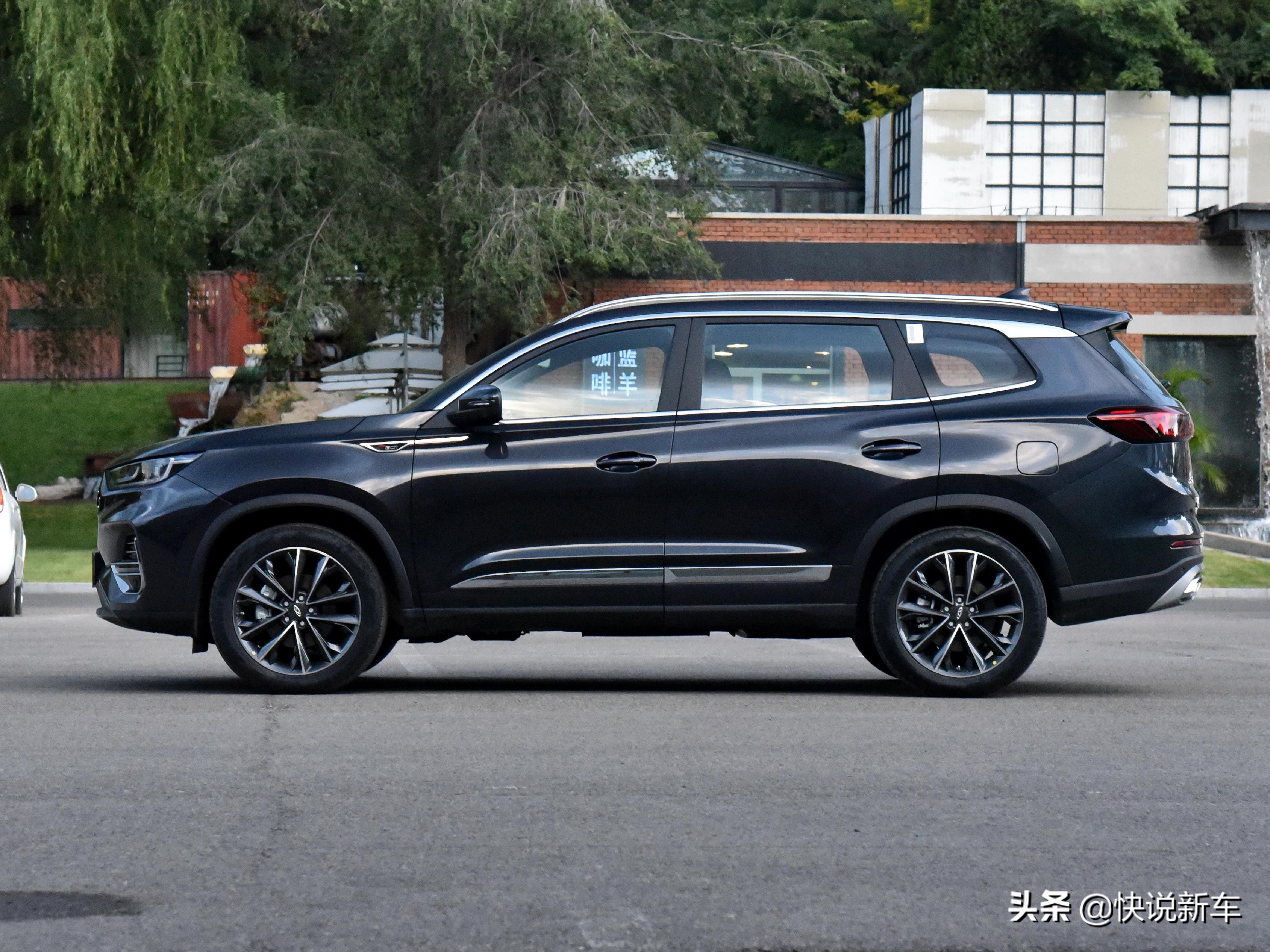 瑞虎8plus和瑞虎8pro哪个好,瑞虎8plus买1.6t还是2.0t