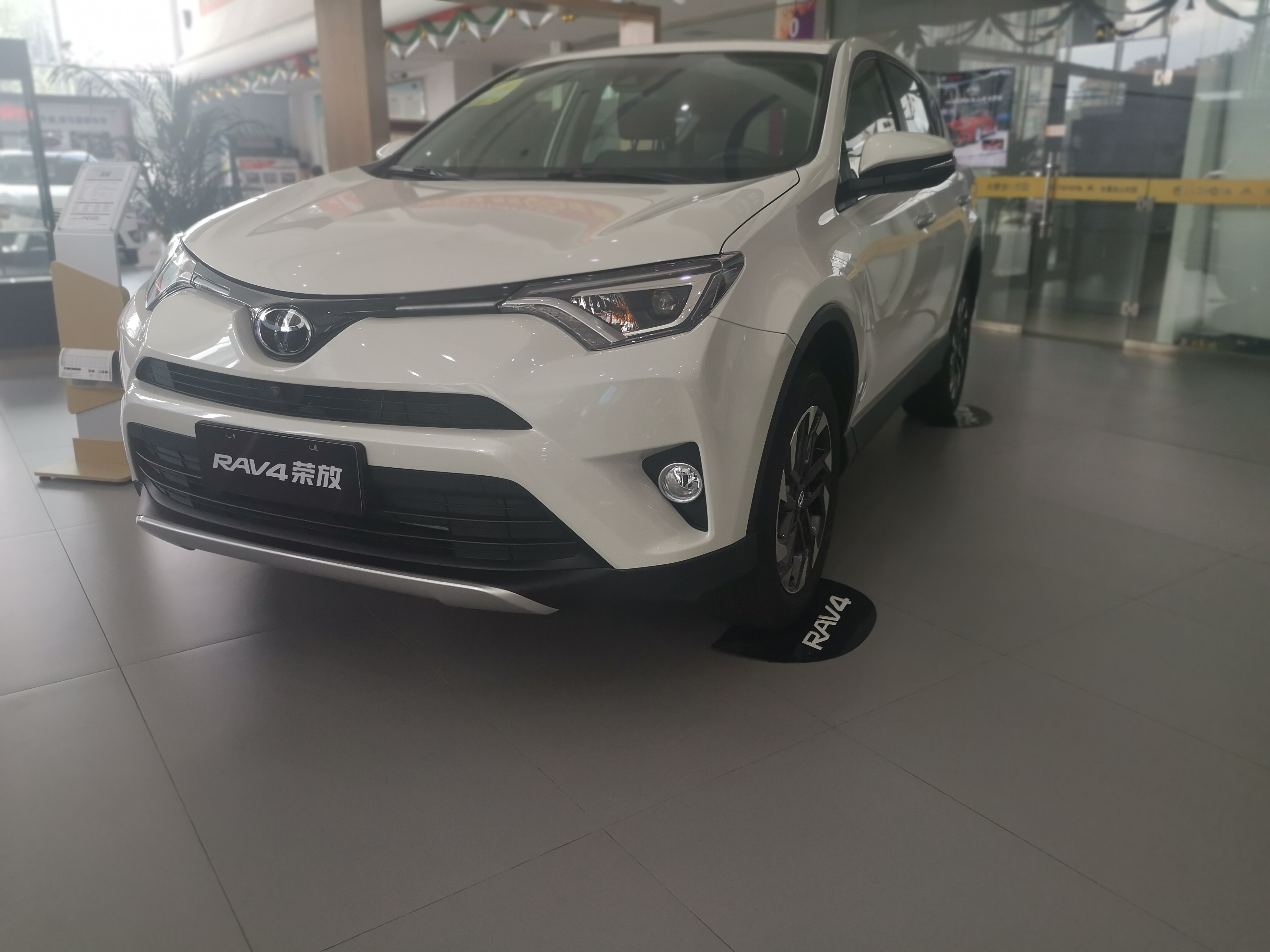 24款荣放车主真实感受,荣放提车真实感受