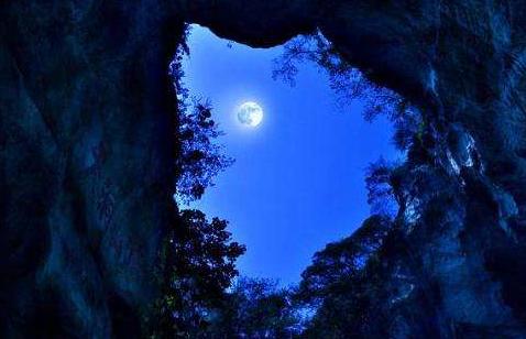 陶渊明诗中的经典名句,陶渊明的适合人生每个阶段的诗