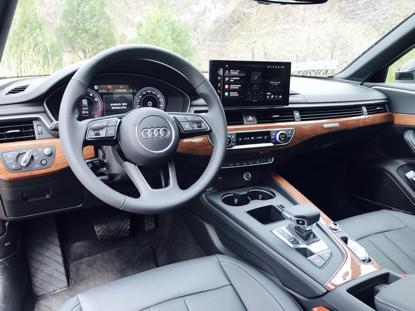 “优等生”开始“混”日子了？试驾全新奥迪A4L