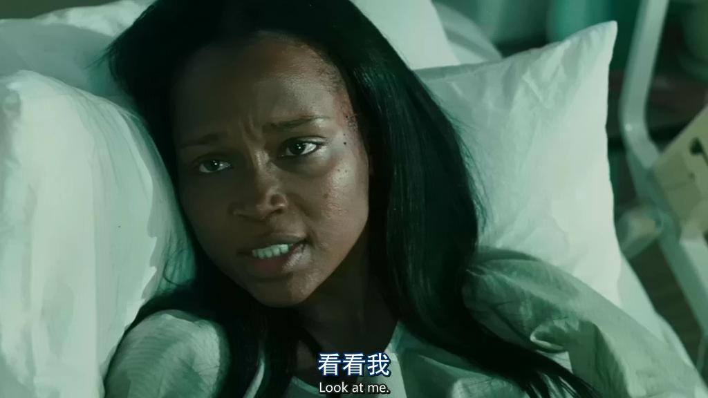 《电锯惊魂》:经典欧美的血浆,审判救世的“英雄”