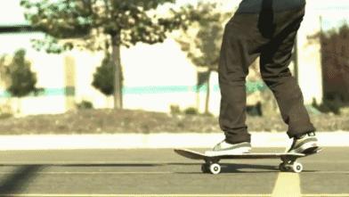 滑板新手入门选什么样的滑板,各种各样滑板