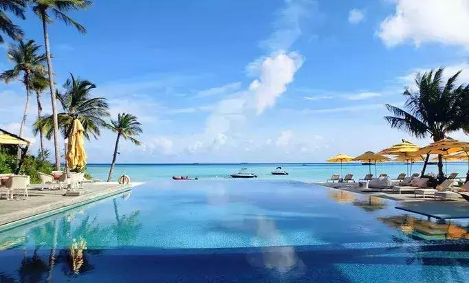 这辈子一定要带你爱的人去旅游,这辈子一定要带心爱的人去旅行