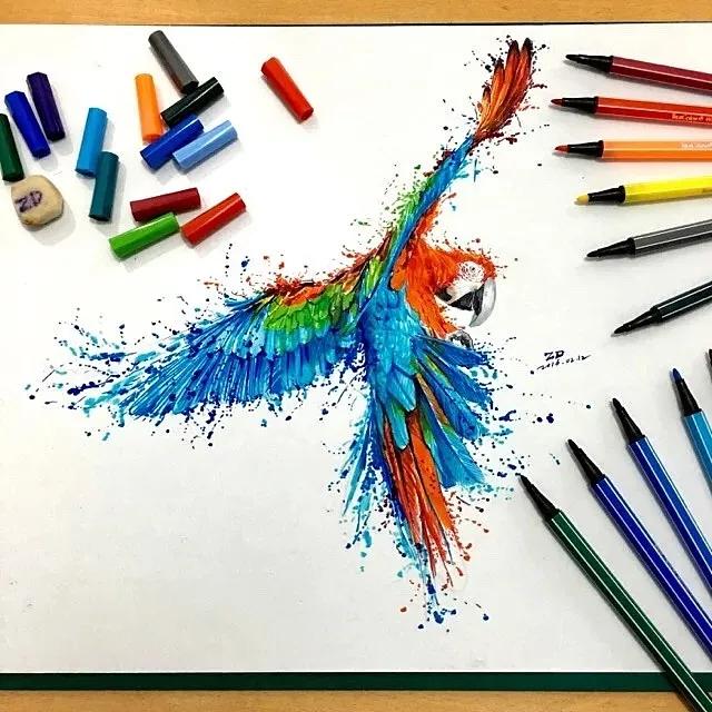 90后小伙用笔画画,九零后小伙靠画肖像漫画走红网络