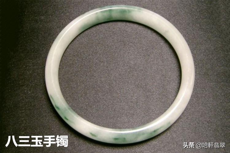 翡翠飘花戴身上会生长么,飘花翡翠戴久了变化图