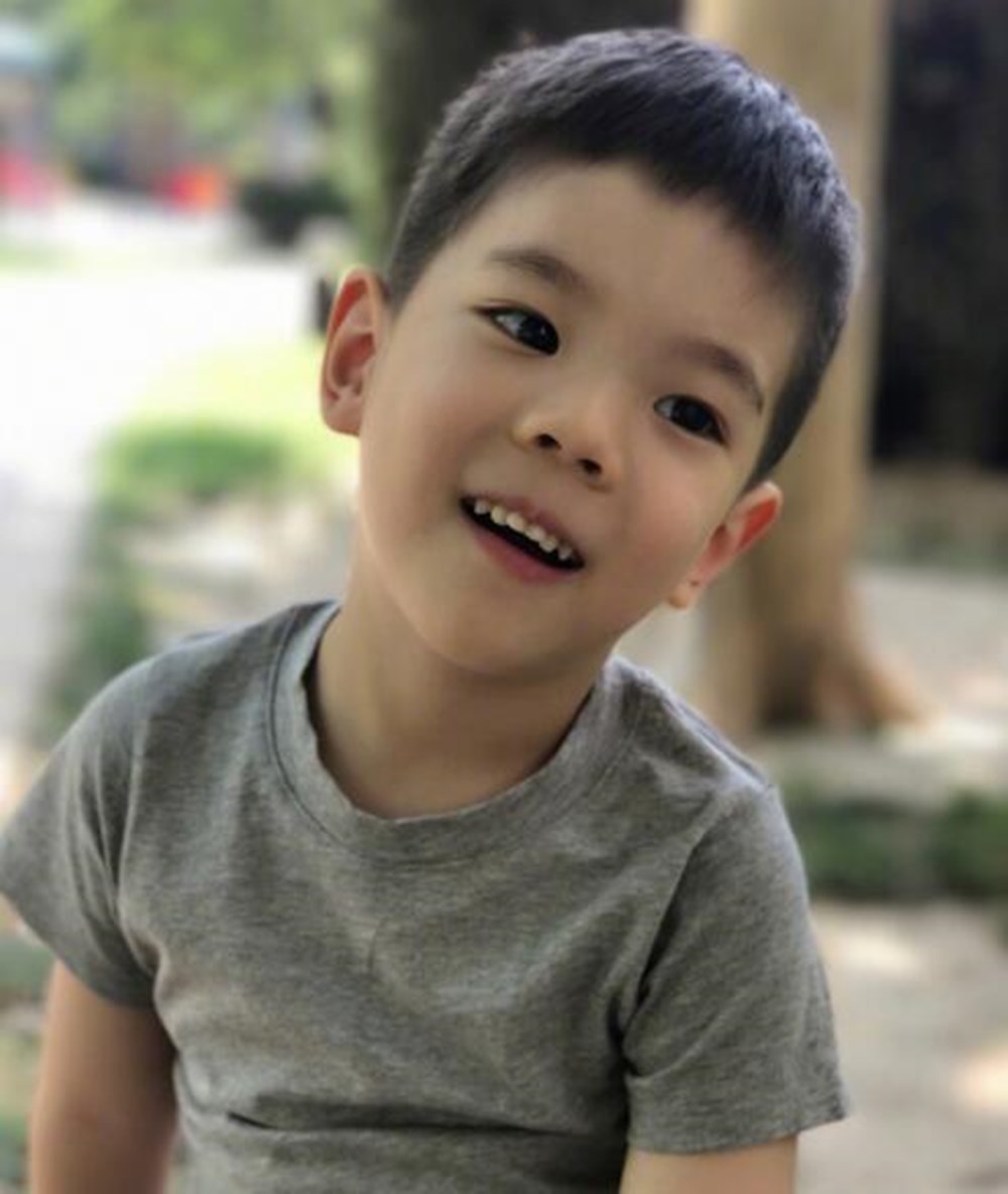 脸上有大痣的男生怎么变帅,脸部长得有痣的男生算丑男吗