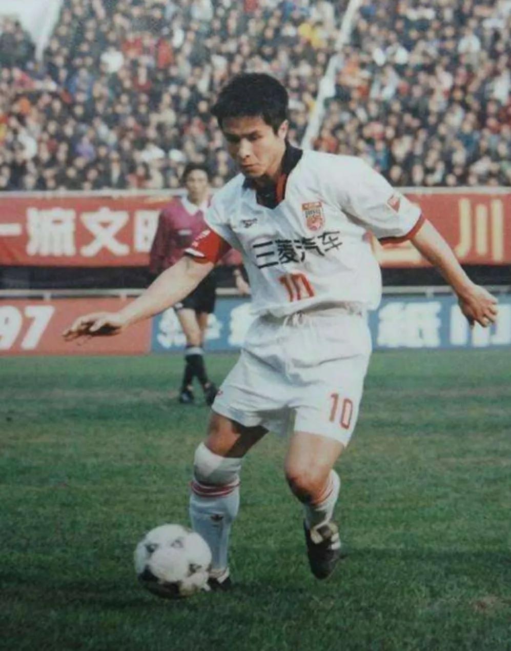 恒大8战32球冠视频,恒大带来的效应