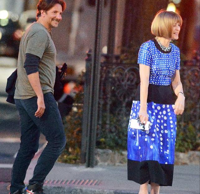 42岁男明星恋上95后,41岁男明星恋上17女星