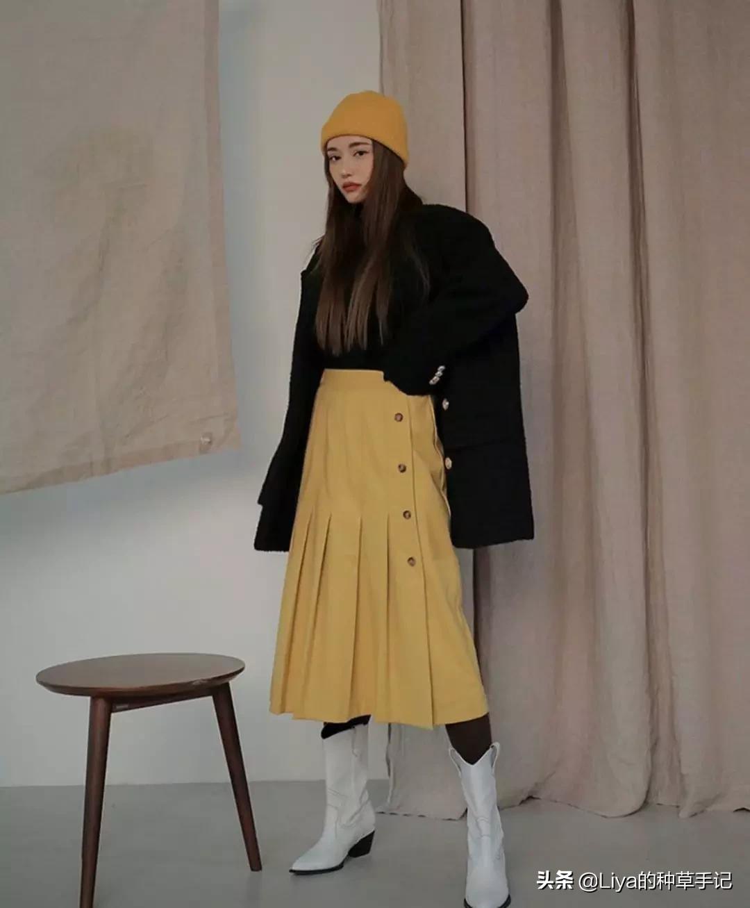 半裙+外套,连衣裙+外套=今春王炸组合