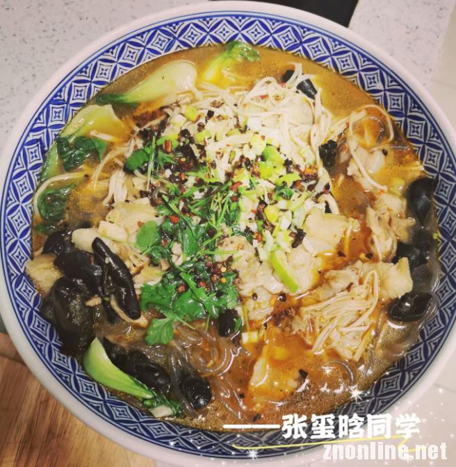 别样的劳动教育课武昌理工学院大学生纷纷变身“大厨”晒美食