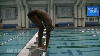 自学游泳怎样让自己游得更专业,游泳爱好者如何成为高手