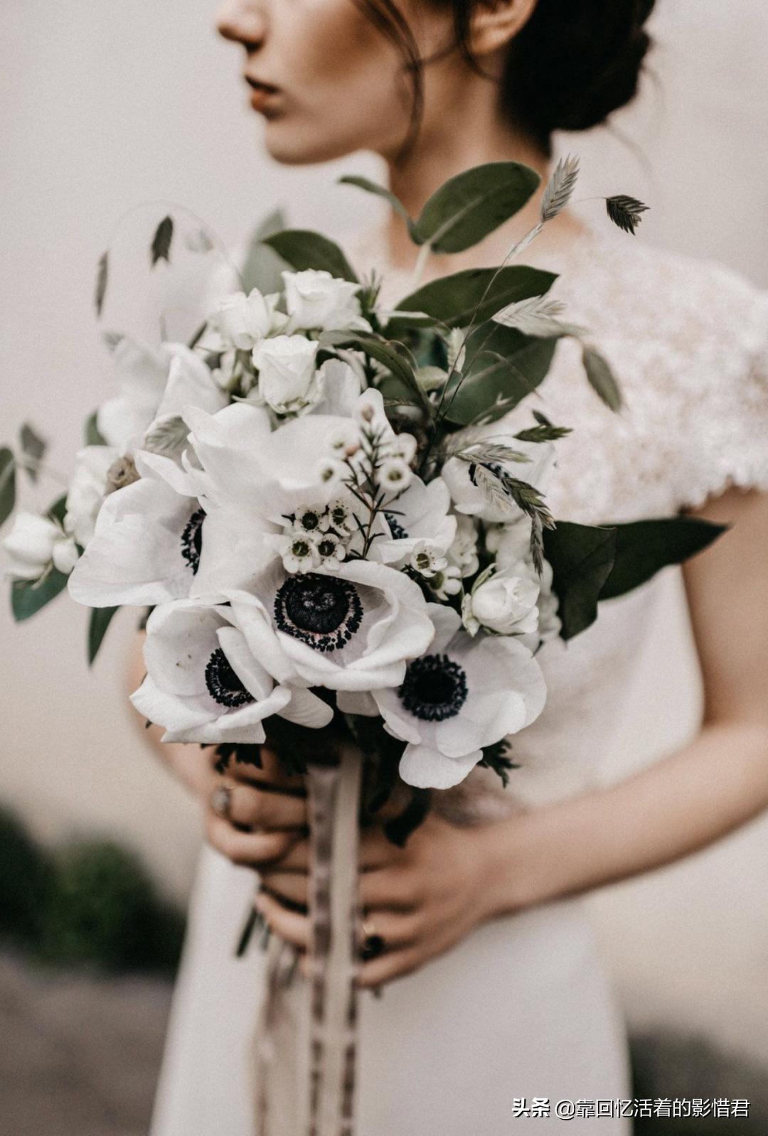 我爱的人已婚,换句话说我爱的人结婚了