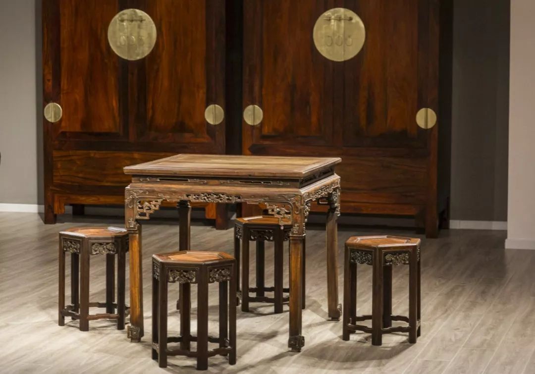 这个家具专场，几乎每年都是连拍带抢，漏太大了