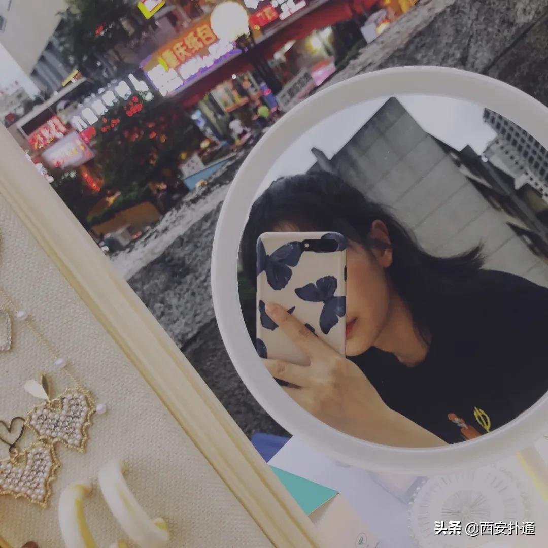 摆摊人的真实经历到底赚不赚钱,90后摆摊的经历和感受