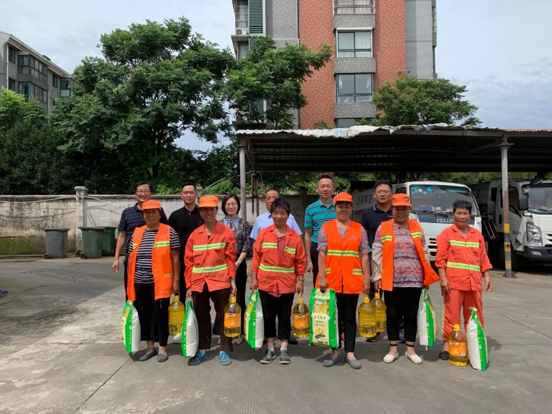 市工商联荣膺全国五好县级工商联,成功申报全国四好商会