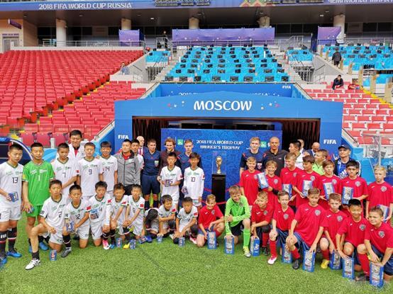 阳光少年努力进步奋斗,阳光少年逐梦起航超越自我