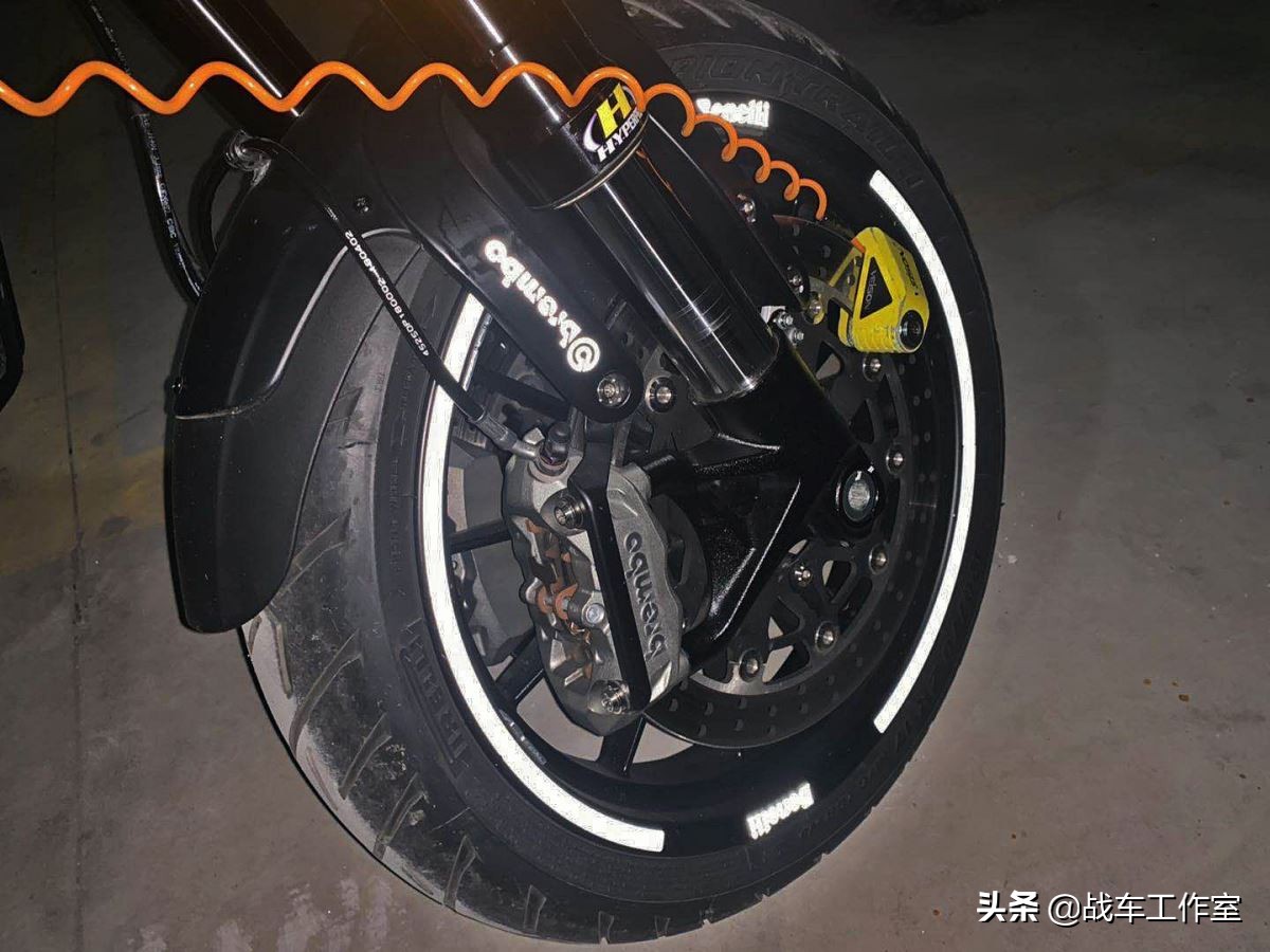 战车弄了一位幼狮500车主的十万块钱，请原谅