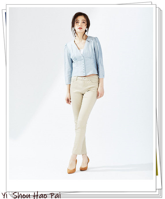米色裤子穿搭夏天,春季米色裤子怎么搭配上衣
