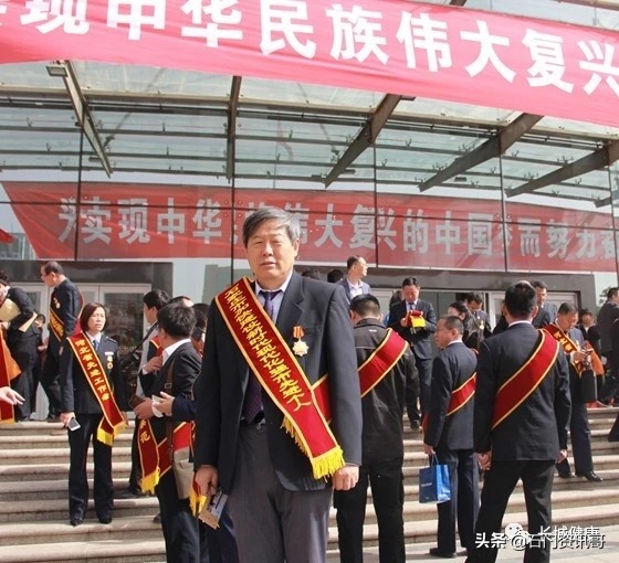 医者仁心为民报国,医者仁心以善为本