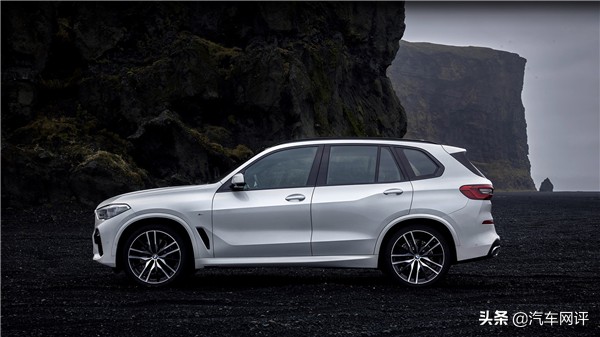 豪华suv对比测试宝马x5,性能优秀驾趣十足的宝马x5