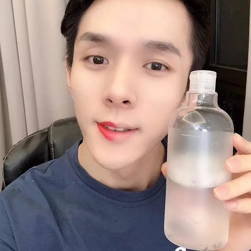 李佳琦力荐的卸妆水，因价格低被看不起，网友：一点都不输贝德玛