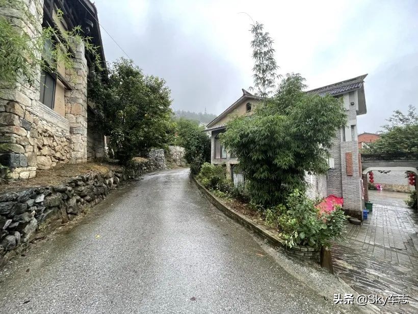 7天3000公里,宝马x57000公里发现烧机油