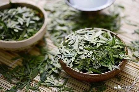 关于胸有成竹的成语有哪些,对中国胸有成竹成语