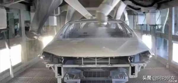 车漆镀晶喷漆使用后弊端,车漆打蜡还是镀晶比较合适一些