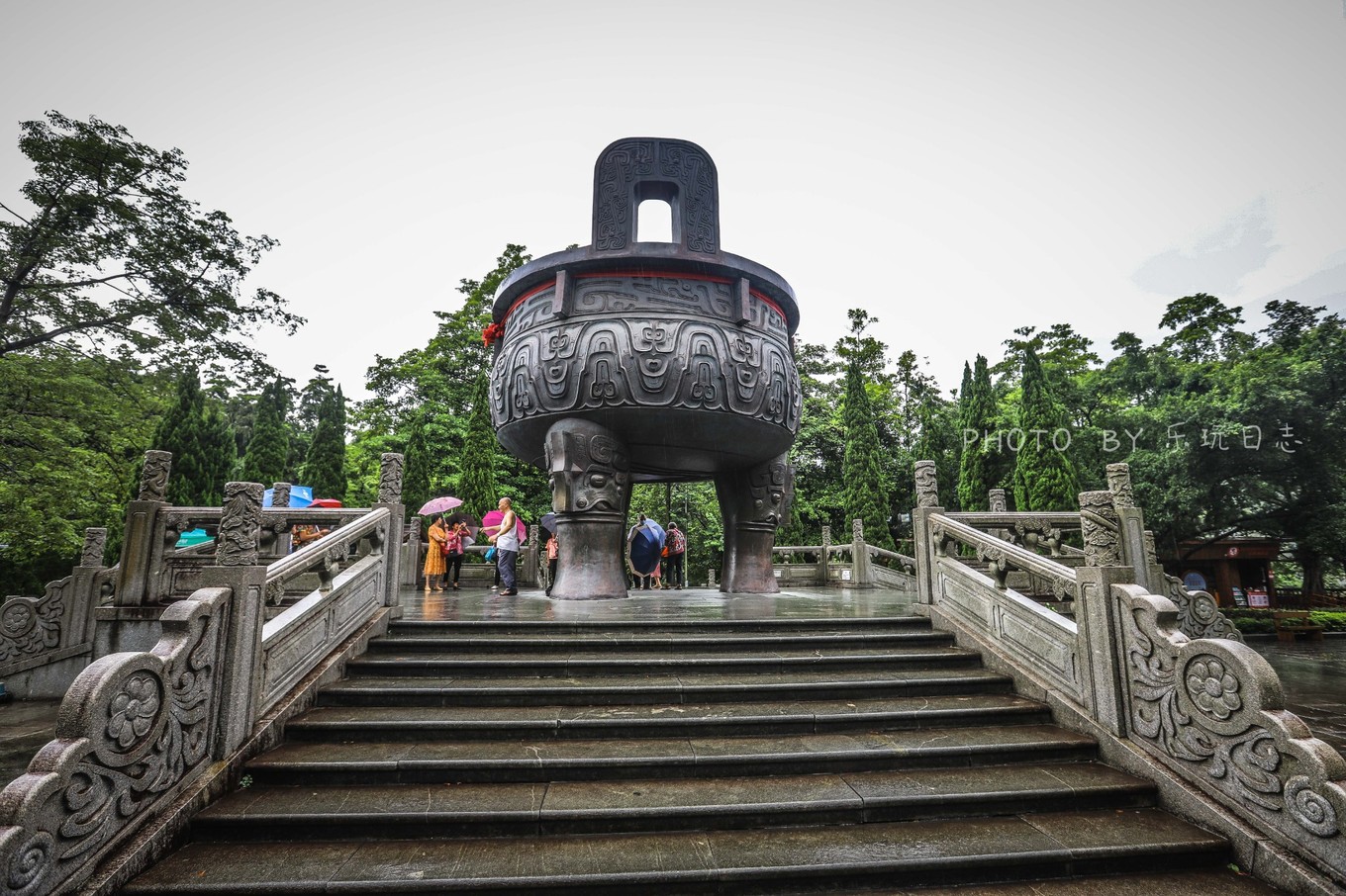 享受鼎湖山绝美风景,换个角度的风景