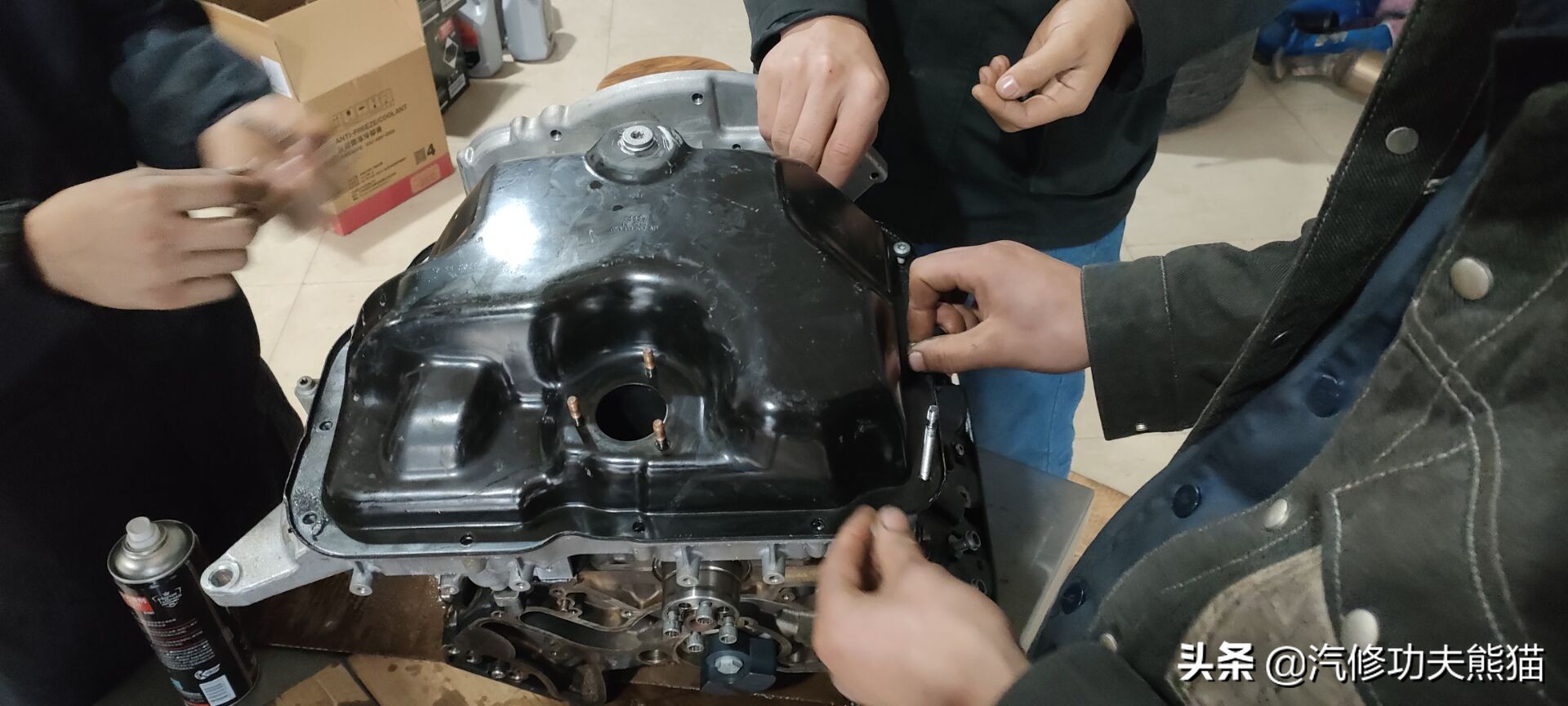 现在最新款的奥迪烧不烧机油,奥迪q7哪年有的柴油