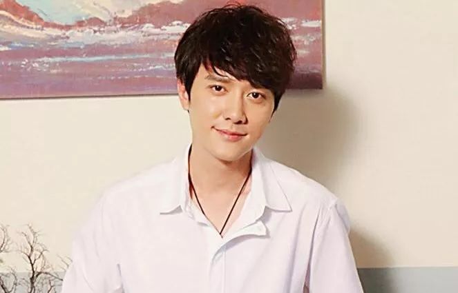 冯绍峰林允的恋情视频,冯绍峰和林允最新视频