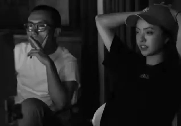 “群聊3姐妹”曾言论惹争议,今王文也逐梦导演圈,另外2位怎样了