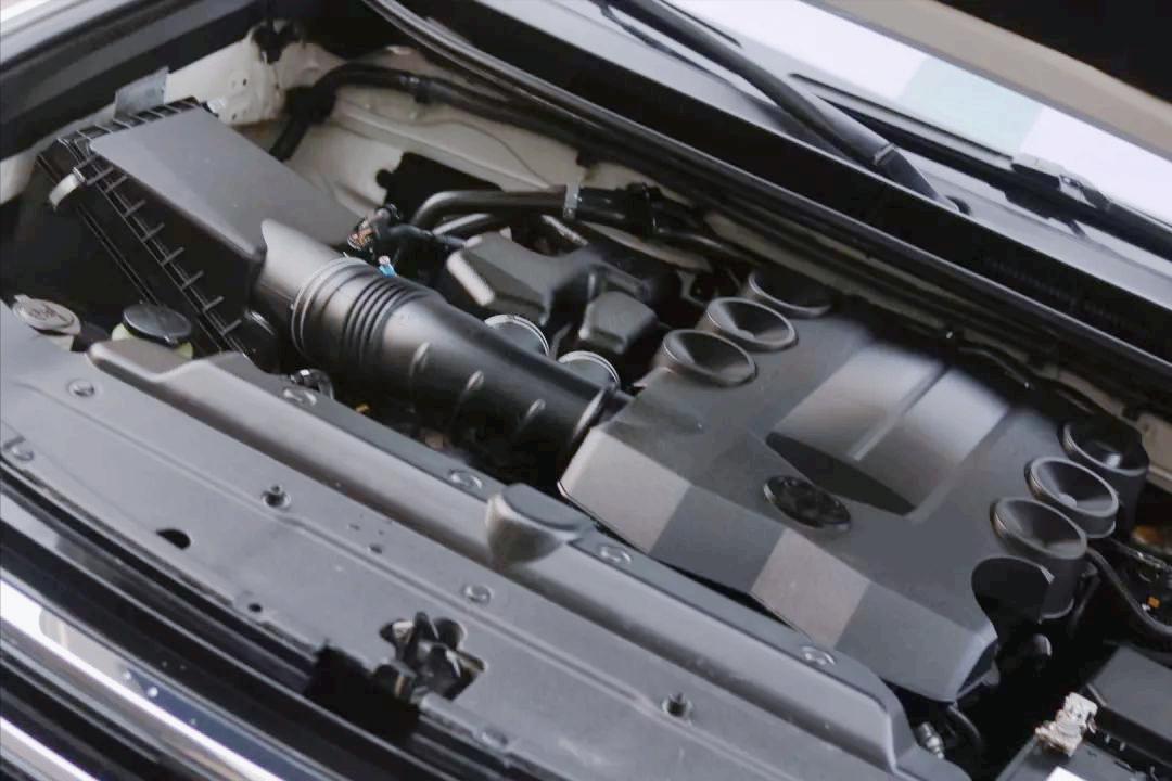 怪兽修车:翻新“残损不堪”的二手霸道LC150,满血复活变新车