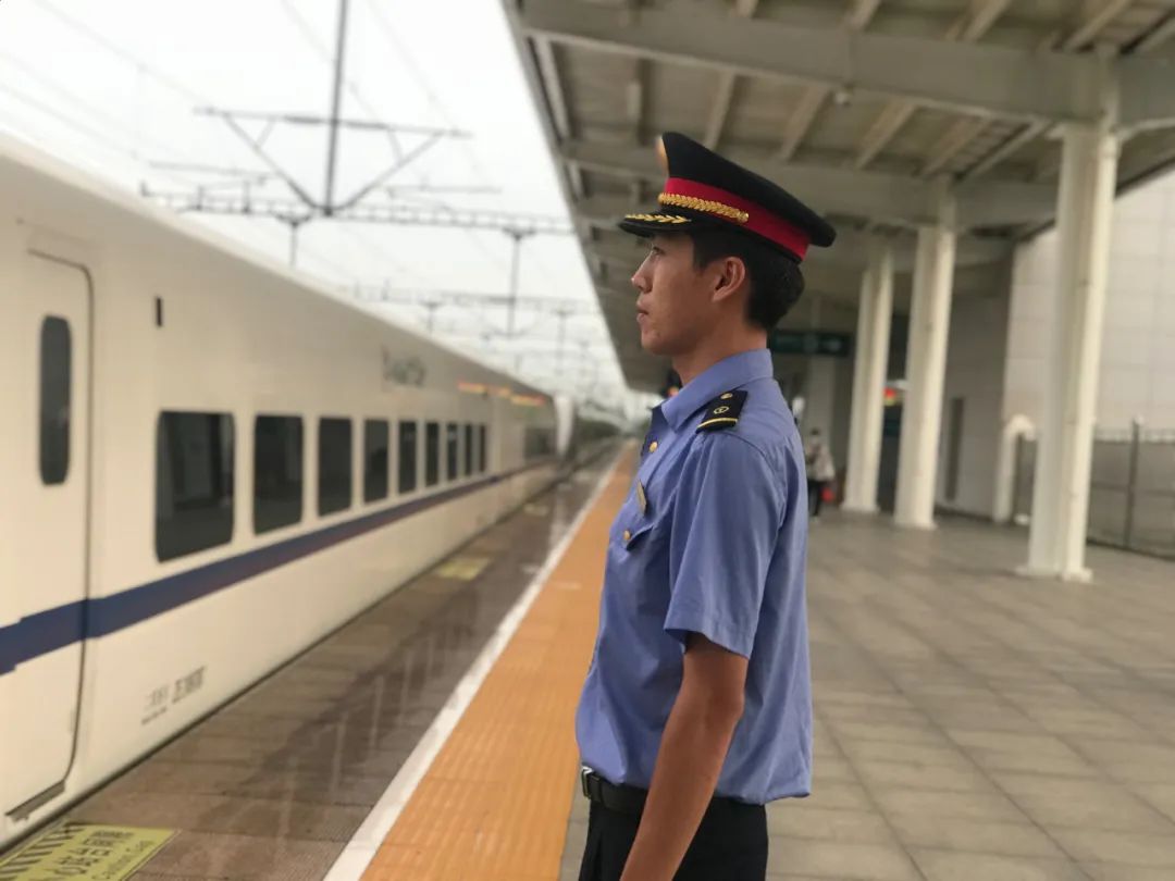 拿了很多行李上高铁有什么办法,行李忘在高铁上怎么办