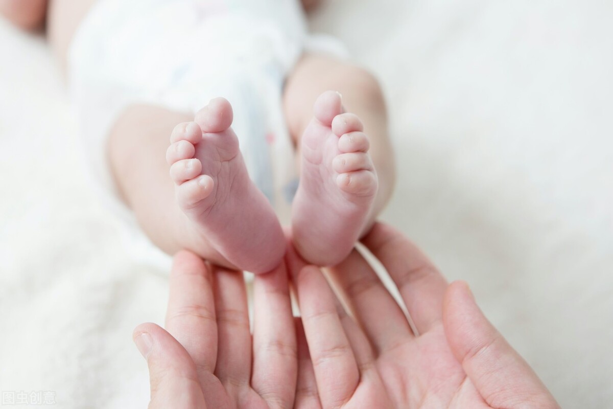 新生儿黄疸的6大误区,新生儿黄疸新手爸妈怎么做