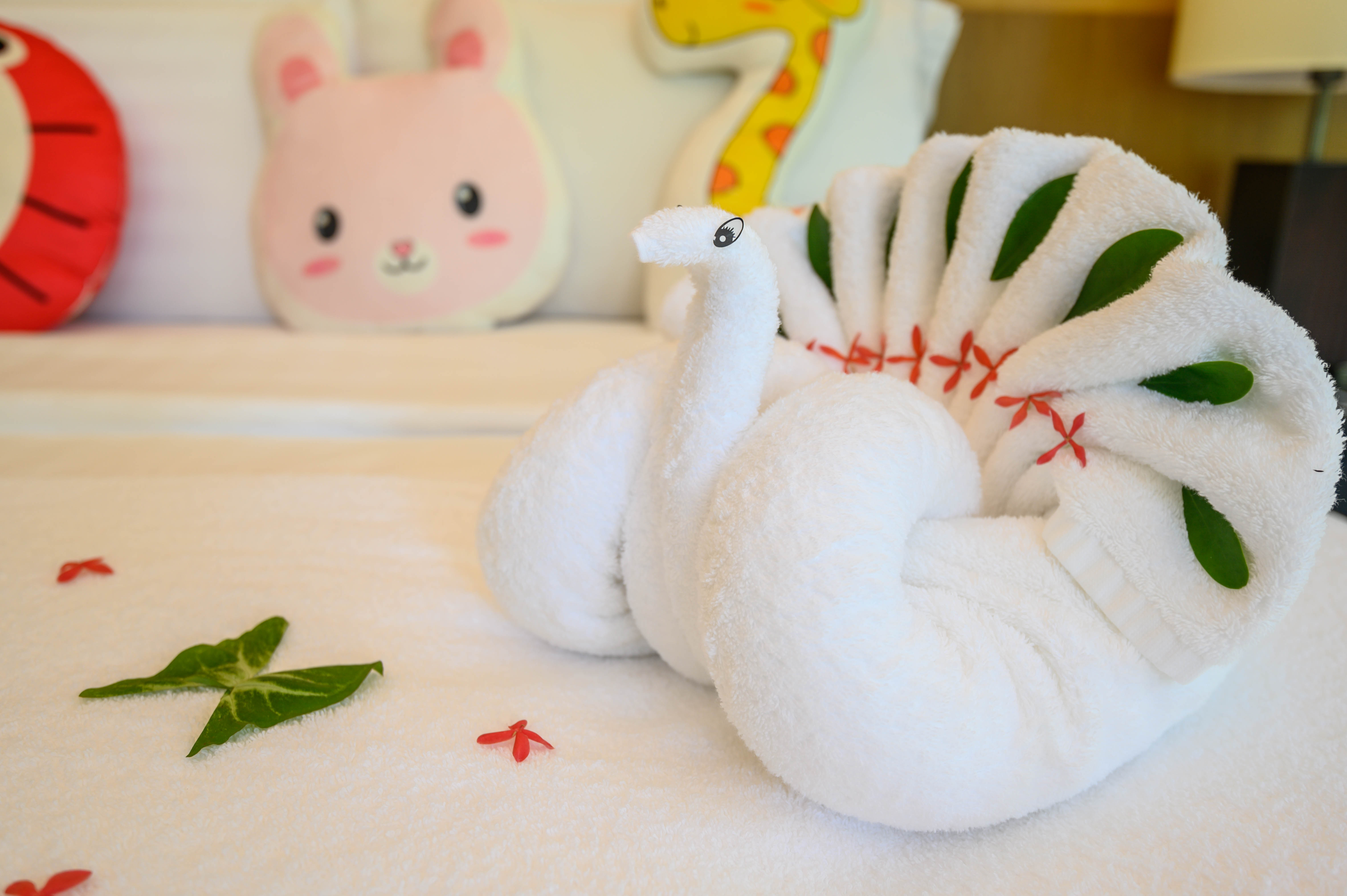 夏天的三亚海边有多热,三亚的夏天比广州和深圳都要凉快