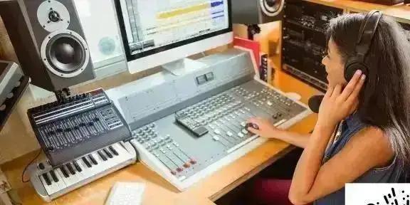 连播不分先后“一顿乱播”湘铝学校足球队？