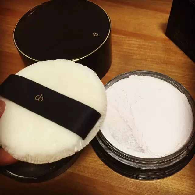 cpb肌肤之钥遮瑕棒,正确cpb隔离dw粉底液上妆方法