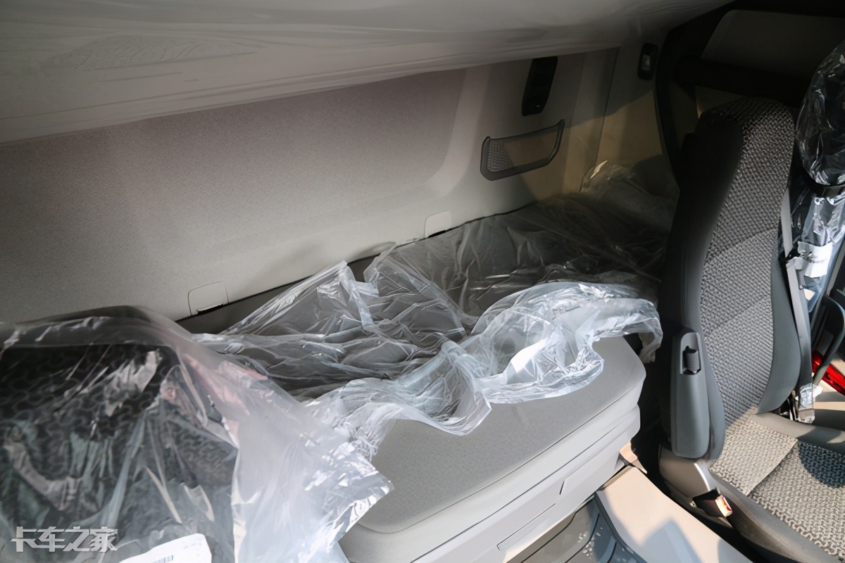 450匹马力的汽油车,450马力斯堪尼亚