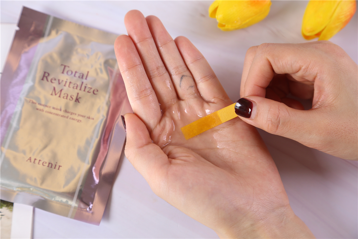 脸干燥用什么保湿面膜,中年妇女皮肤干燥用哪种面膜好