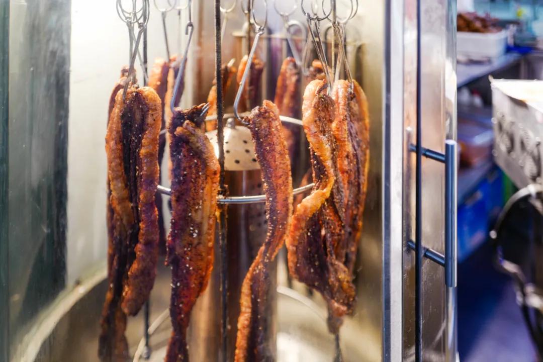 附近步行街美食推荐3-4人餐,人均30就能在江边尽享美食